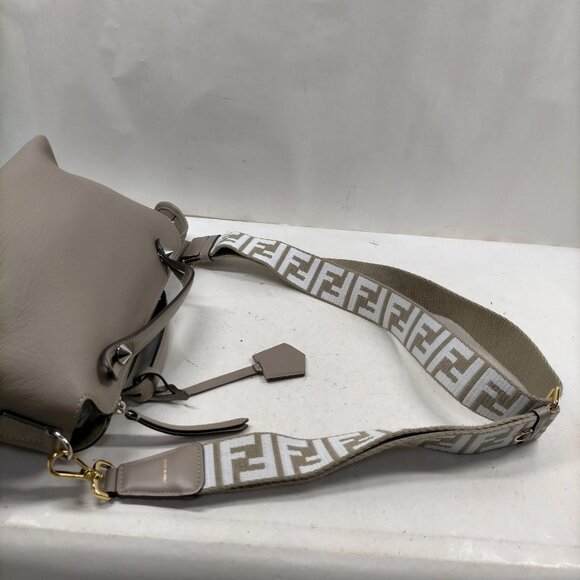 Fendi Hand bag Gray Leather mon-892-091725 - Picture 7 of 16